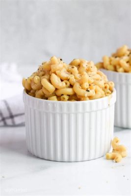 What to Add to Mac and Cheese for Protein: Exploring Creative and Nutritious Twists on a Classic Dish